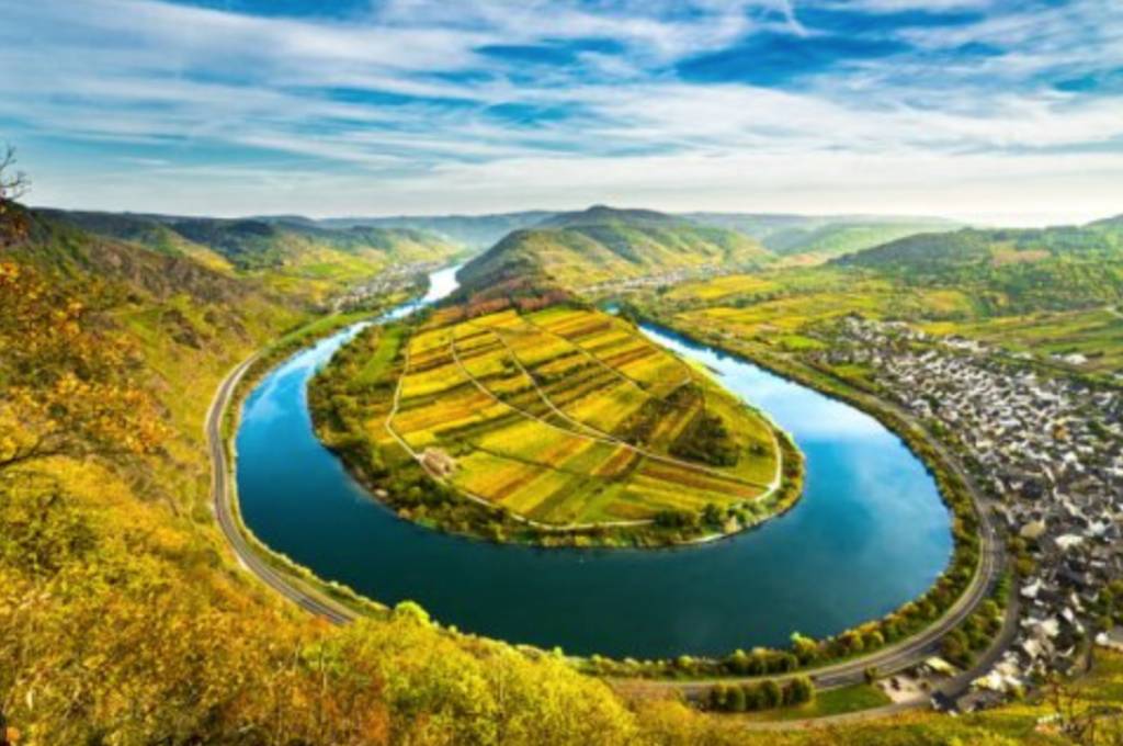 river cruise on romantic rhine river with ombiasy pr wine tours